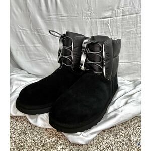 UGG NEW Maxi Toggle Mini Boot Puffer Shaft Women’s 12 EU 43 Wool Lining Black